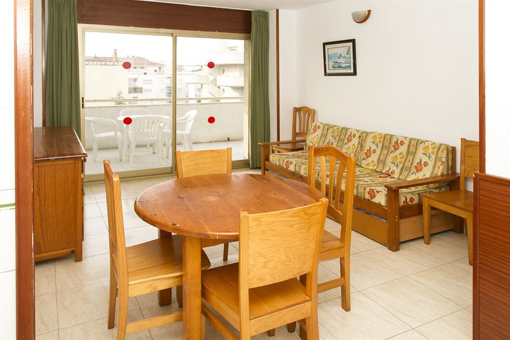 Suite Apartments Arquus Salou Exterior foto