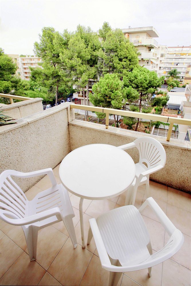 Suite Apartments Arquus Salou Exterior foto